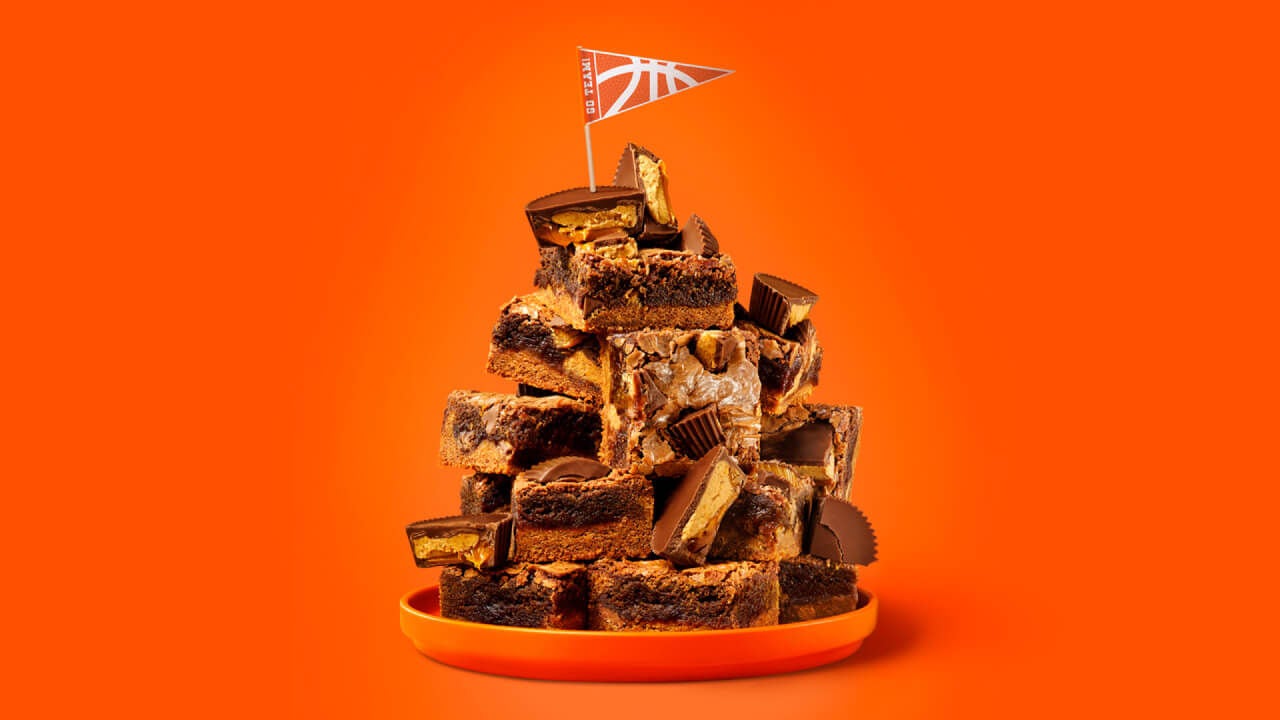 plate of reeses caramel cup brownies